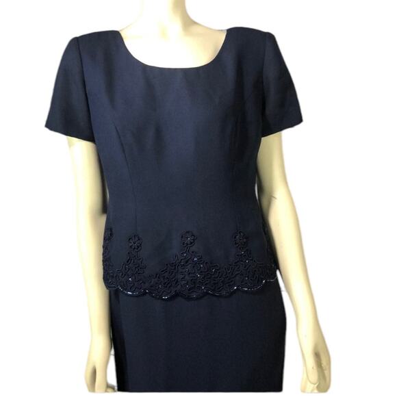R & M Richard’s formal navy dress looks like a 2 piece with beading size 8 - Picture 2 of 12